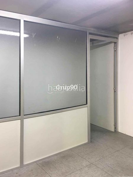 Foto 1b3c7a9d-b230-4230-bff9-0b5d6f81e6ba. Local comercial a La Bordeta Lleida