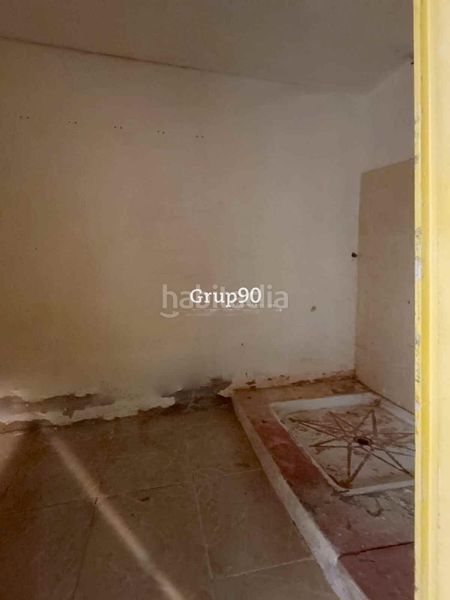 Foto bc02d7d4-dd83-4091-a950-c0139f5d6a93. Local comercial a La Bordeta Lleida