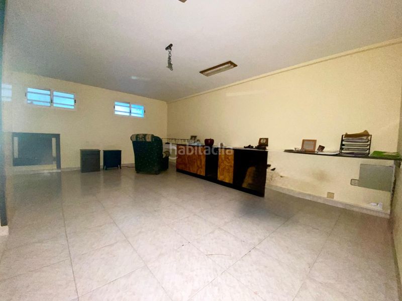 Foto 086a3f0a-f8cf-4723-81a8-7e1c340d6836. Casa amb calefacció aparcament a Santa Bàrbara