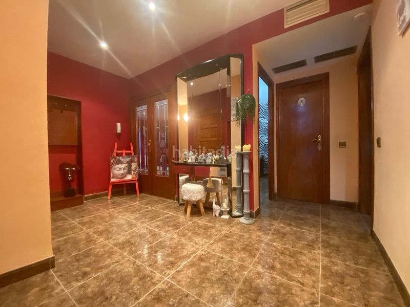 Foto 0b4c9ddf-b052-43b9-bf76-32f798f65b1a. Casa amb calefacció aparcament a Santa Bàrbara