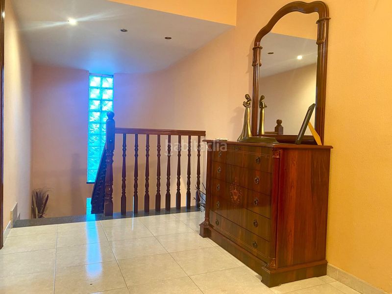 Foto 53659d5a-c9e4-4ea9-9e36-f1400509fb8c. Casa amb calefacció aparcament a Santa Bàrbara