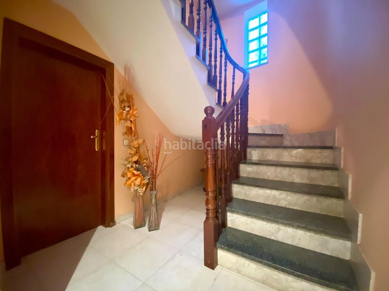 Foto e474fb6f-dee9-4565-9d7b-c7edc83345a9. Casa amb calefacció aparcament a Santa Bàrbara