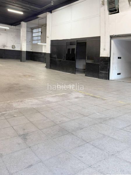 Foto c9d4df0c-dcb2-4a87-b57c-5558d3c969ee. Local comercial a Cappont Lleida