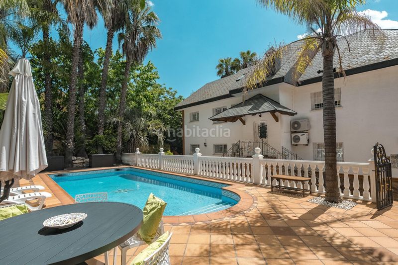 Foto 595bdffb-2ef8-43f2-8481-69d303b9d27e. Casa amb calefacció aparcament piscina a Pallejà