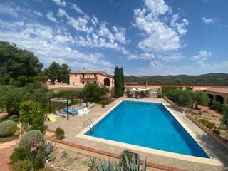 Local Comercial a Molar (El). Exclusiva finca con masía, hotel, bodegas y 83 ha de terreno en