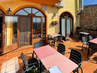 Édifice  Calle marina cardona muñoz. Se vende hotelrestaurante en un  pueblo cercano a la sénia.