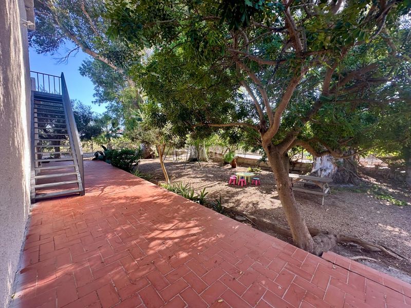 Foto a5372615-1c33-418d-b207-85576126de8e. Masia amb piscina a Deltebre