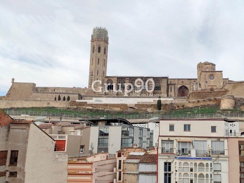 Foto 294b7f0e-1b8c-494e-859b-9dc4a52d6423. Local comercial a Cappont Lleida