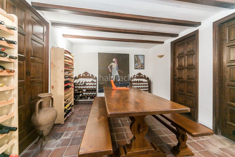 Foto 79b54b31-e3d9-4d16-a16e-40afdabd2e67. Casa amb calefacció aparcament piscina a Pallejà