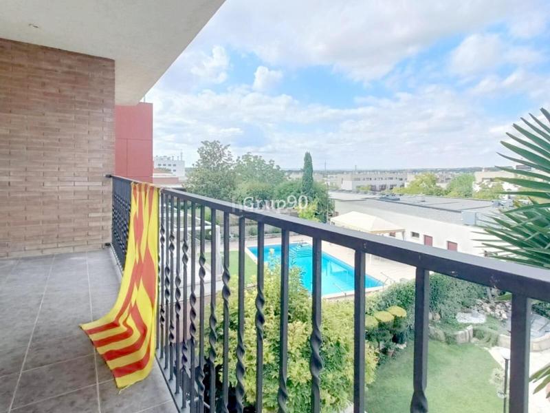 Foto 2c6826cd-e525-48b4-9fac-f2d8b9408860. Casa con riscaldamento parcheggio piscina in La Bordeta Lleida