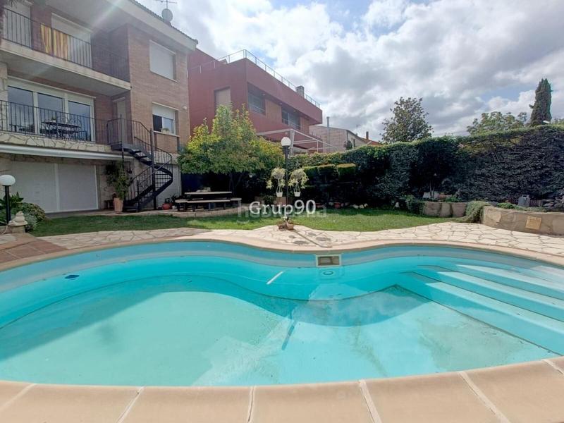 Foto 80b487ea-ef39-4b63-89c6-051b799acd5a. Casa con riscaldamento parcheggio piscina in La Bordeta Lleida