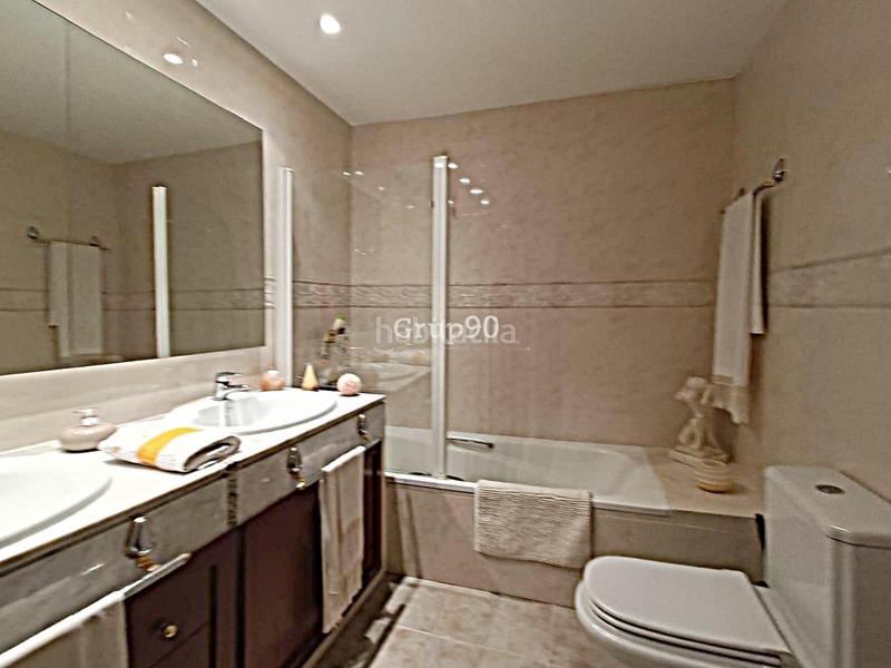 Foto ff960f4c-5ed2-4e96-bb55-6e09cdd4e232. Casa con riscaldamento parcheggio piscina in La Bordeta Lleida