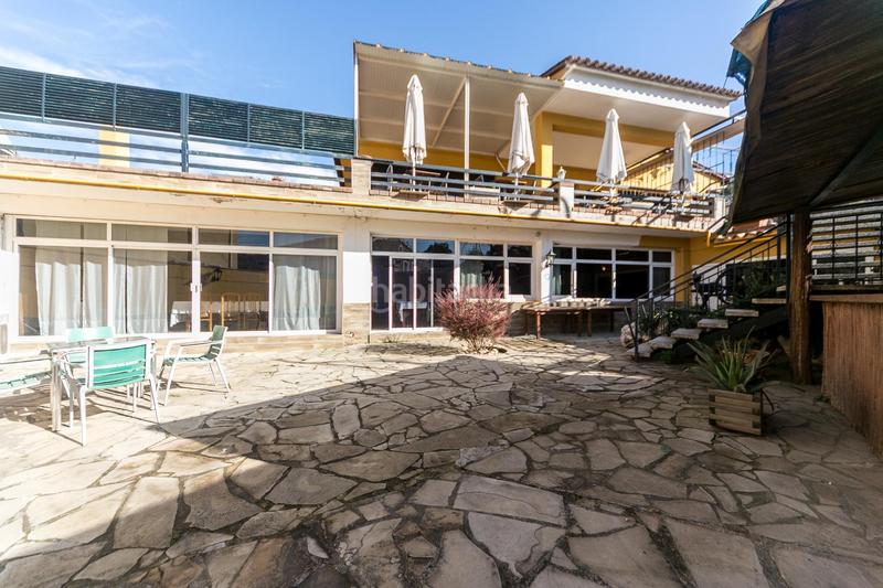 Foto 248b7aff-6f60-4d90-84e3-2be750d6e530. Casa amb calefacció a Montflorit Cerdanyola del Vallès