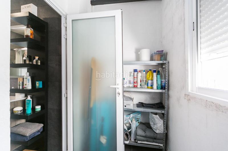 Foto 50919c5e-d05a-4afe-b0cf-6a4ae20d9629. Casa amb calefacció a Montflorit Cerdanyola del Vallès