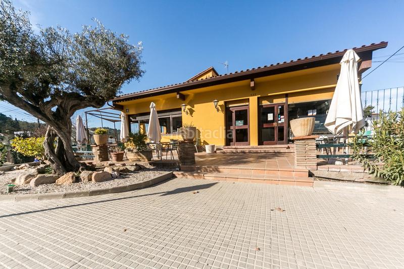 Foto 50ef0e4f-23ec-4e18-ba25-0ca5b6ad0895. Casa amb calefacció a Montflorit Cerdanyola del Vallès