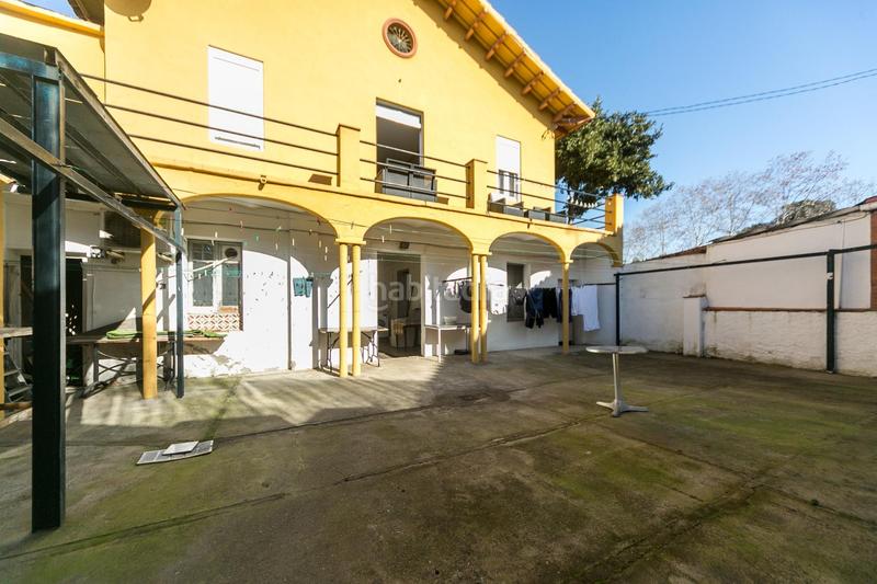 Foto 885f260a-e9d0-400b-972c-9fde952e3b75. Casa amb calefacció a Montflorit Cerdanyola del Vallès