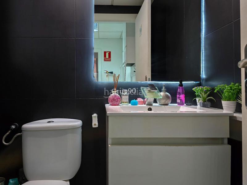 Foto 2c919be9-6031-47e7-995c-c46823b9c7a3. Location local commercial dans Centre Històric Lleida