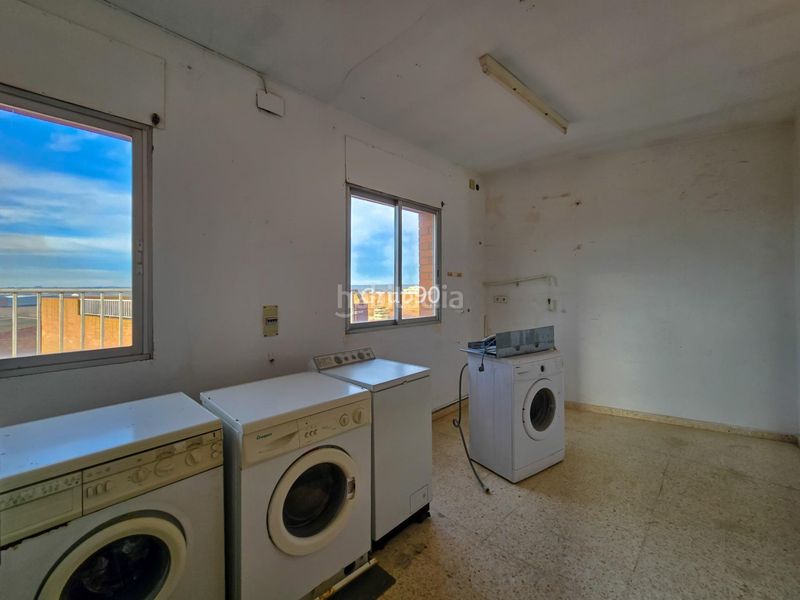 Foto dc6d6f94-6086-4296-980c-cfb063873e42. Edifici a carrer carrer de la bonavista 15 a Alcarràs
