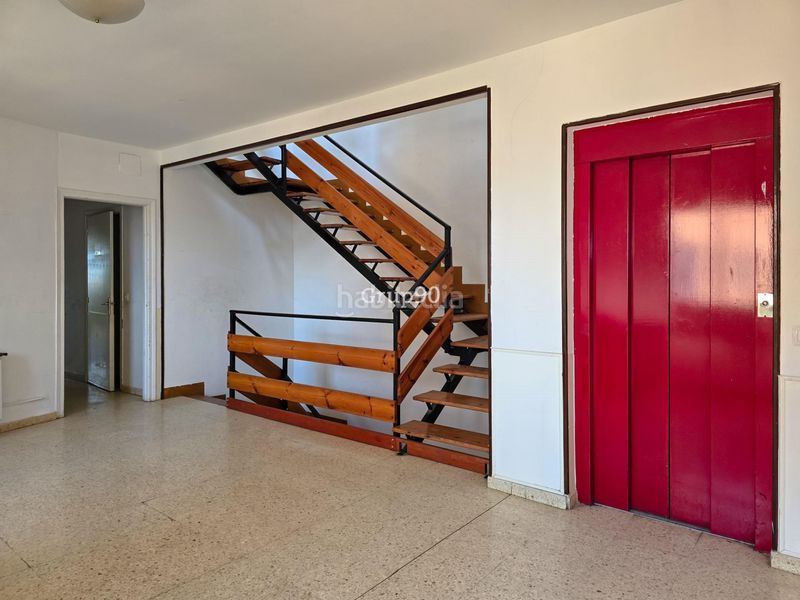 Foto f7b63df0-5d16-45ad-af06-f38cada4bbf4. Edifici a carrer carrer de la bonavista 15 a Alcarràs