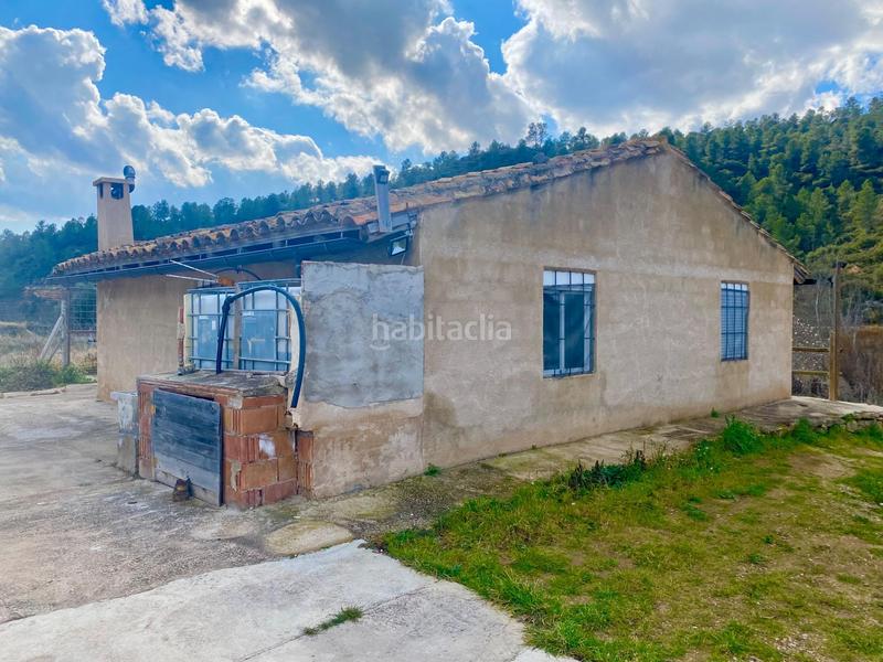 Foto ad20d875-6cf8-4684-a6c1-6a69db2b6d8a. Casa a Caseres