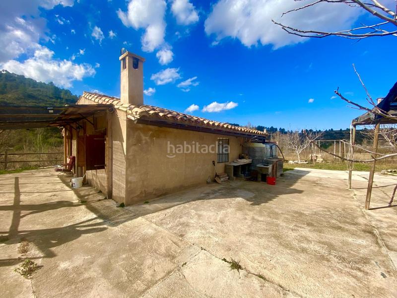 Foto dc2c8b6b-f5f2-4e05-80cb-3c92dd36a013. Casa a Caseres