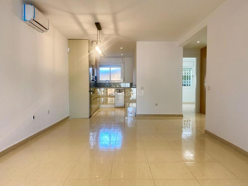 Foto 267ed521-2c93-4fe1-8c1f-6c881cfd2004. Casa pareada fantástico pareado en miamiplatja en Miami Platja