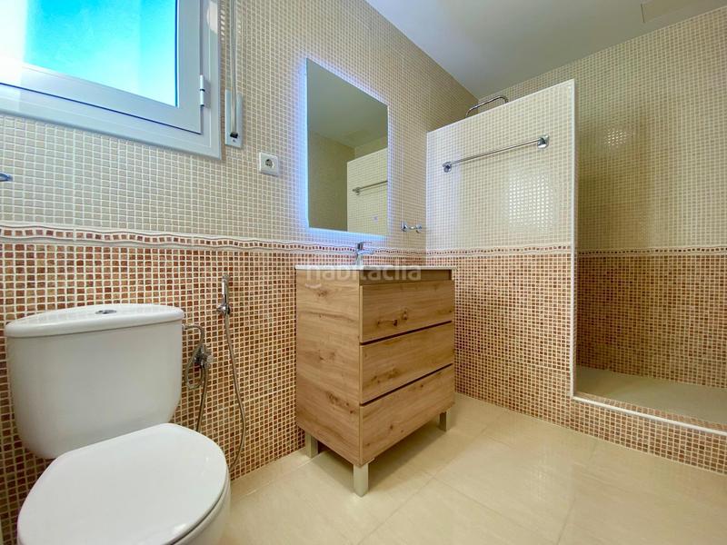 Foto 39bd9793-6de2-4699-a670-220bf32324ce. Casa pareada fantástico pareado en miamiplatja en Miami Platja