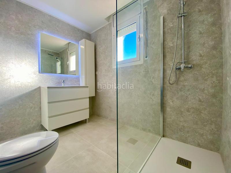 Foto 84adb9a2-ae3d-4d92-abc0-b9644fec2c1b. Casa pareada fantástico pareado en miamiplatja en Miami Platja