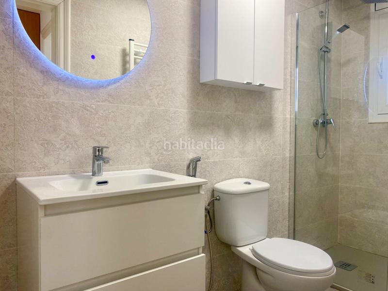 Foto d0a5d215-86dc-43ed-9093-92d6c2cc8bd9. Casa pareada fantástico pareado en miamiplatja en Miami Platja