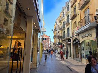 Edifici a Centre Històric. Edificio con local comercial en venta en el centro de lleida  id