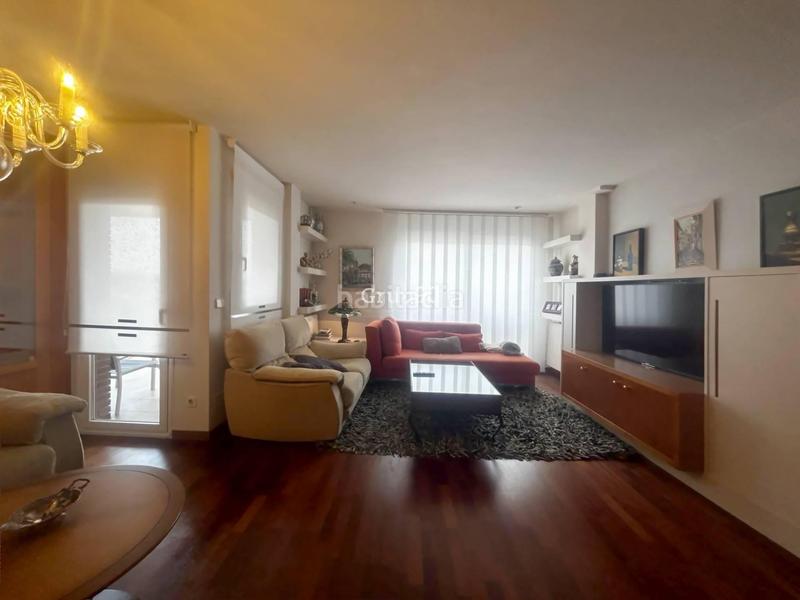 Foto 97462b87-8d2a-4c82-97f4-e332120d05a7. Ático  con vistas panorámicas abiertas al horizonte, a pocos minutos del eix comercial! en Lleida