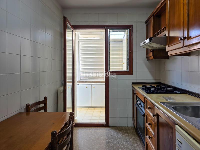 Foto 282dd14e-e56b-4b56-bcf2-339a965188e5. Piso excelente oportunidad en zona escorxador ! en Lleida