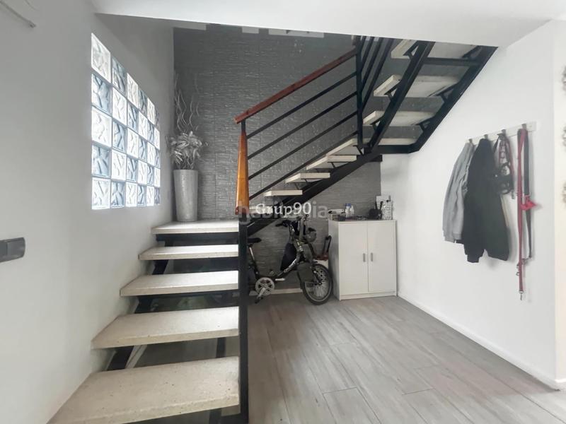 Foto 3eb65961-14c9-4d81-8180-7599c4422e96. Casa adosada  en venta en Magraners zona tranquila en Lleida
