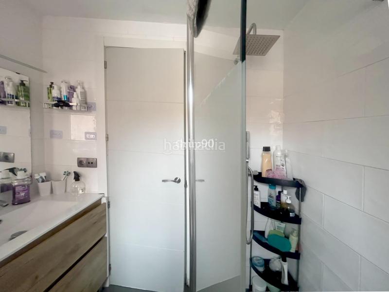 Foto 8d9dd2b3-7b3d-4677-8322-ba52025ed66b. Casa adosada  en venta en Magraners zona tranquila en Lleida