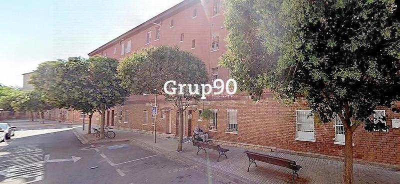Foto 64cbf658-9878-4a93-95c1-5befdaf2ea6e. Piso  para entrar a vivir o para inversión de 3 habitaciones en Pardinyes en Lleida