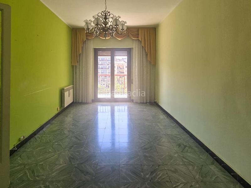 Foto c17fc4ce-51c4-4f46-baca-2384ab20e419. Piso econòmic pis de 4 habitacions a ricard vinyes en Lleida