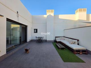 Àtic  Miquel batllori. Exclusivo ático en una sola planta en parc de laigua