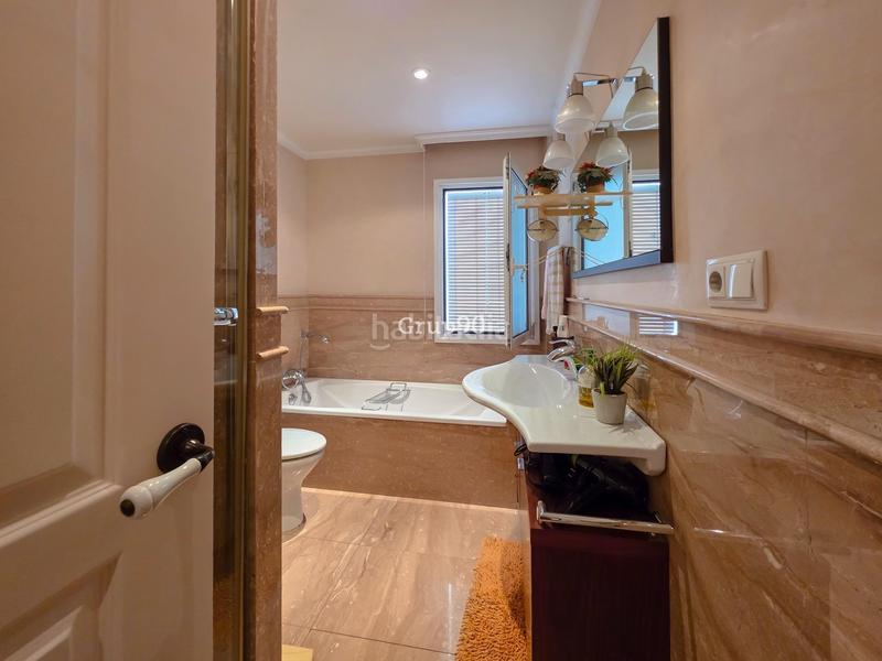 Foto 582b470e-d757-411f-8b97-22e2e26ae748. Dachwohnung mit heizung parking pool in Joc de la Bola - Camps d'Esports Lleida