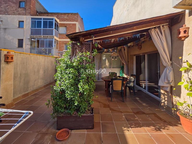 Foto c5a98c4f-40f3-41a4-8b4d-a905c3dbcba3. Dachwohnung mit heizung parking pool in Joc de la Bola - Camps d'Esports Lleida