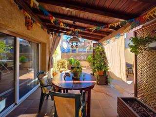 Penthouse in Joc de la Bola - Camps d'Esports. Ático dúplex de 4 dormitorios con terraza privada de 35 m.