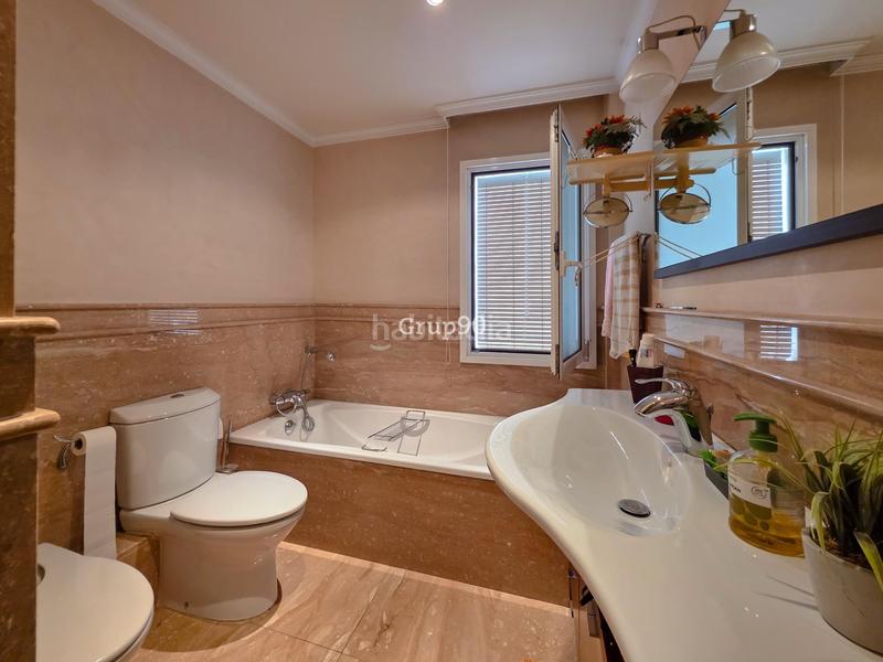 Foto e536d112-1a07-4ab8-b662-bdf158d55c08. Dachwohnung mit heizung parking pool in Joc de la Bola - Camps d'Esports Lleida