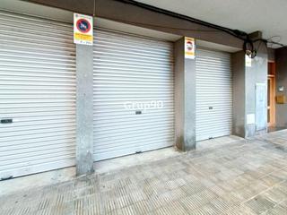 Aparcament cotxe  Carrer de juneda. Plaza de parking tipo box con trastero en la bordeta  lleida