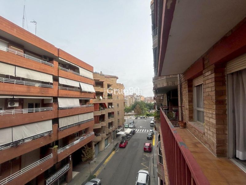 Foto 43e813a5-f190-42ac-a946-fe43a46275fa. Pis a Príncep de Viana-Clot-Xalets Humbert Torres Lleida