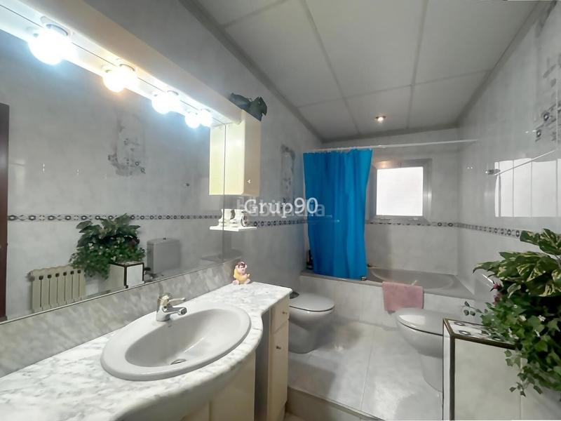 Foto 50cf0737-ab7e-490b-87a2-5a34443e1771. Appartamento con riscaldamento in Príncep de Viana-Clot-Xalets Humbert Torres Lleida