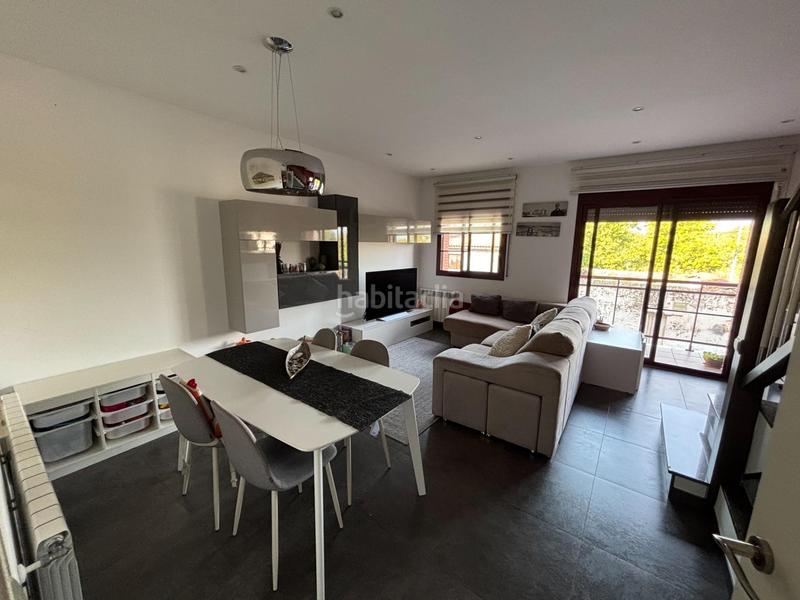 Foto 2d7d76f0-f332-4bb2-bc16-327f77146f7f. Semi detached house with parking in Galera (La)