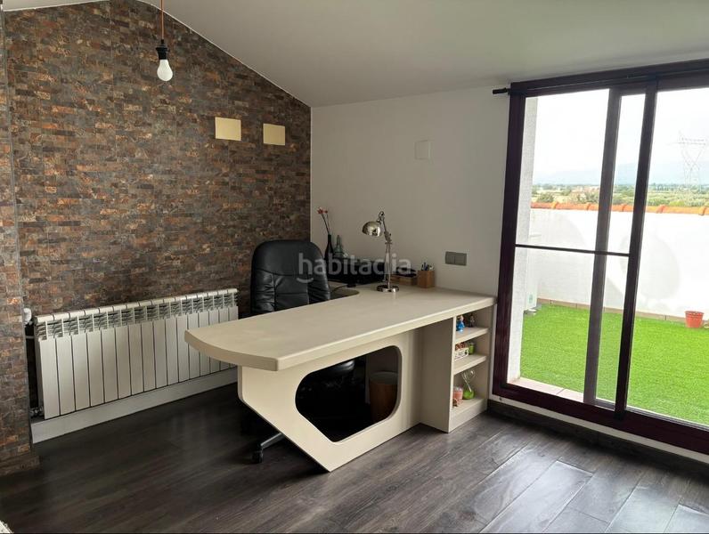 Foto b40f77d9-6f5b-4b41-9216-b8d32f941e44. Semi detached house with parking in Galera (La)