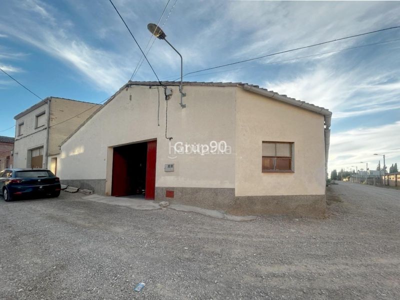 Foto 6b57d2ea-6e8e-4cf4-afc3-cdd844409d8e. Casa amb aparcament a Arbeca