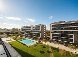 Pis  Enginyer antoni llobet. Espectacular piso casi nuevo en el parc de laigua  lleida