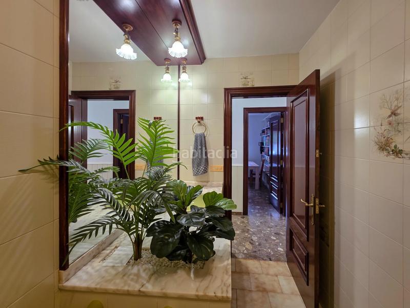 Foto 519bf31a-1bad-4f32-a417-94de71bdc901. Casa amb aparcament a Almacelles