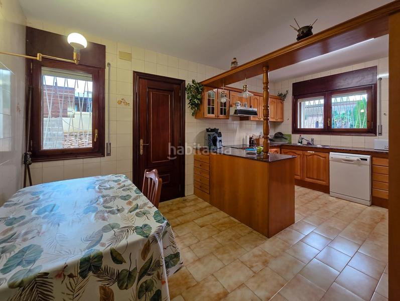 Foto 749c9a72-8bbe-486e-a37f-01631fc62e1c. Casa amb aparcament a Almacelles